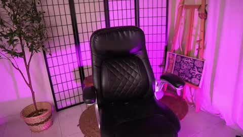 Snapshot of dalia_morgan chatting on March 2, 2025, 3:02 am Dalia Morgan online show from March 2, 2025, 3:02 am