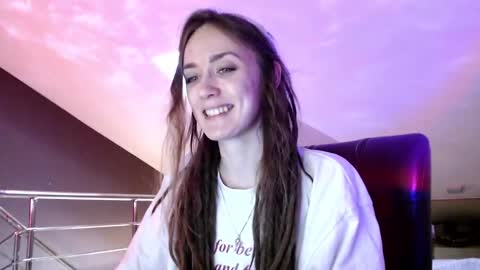 Dalia  online show from February 26, 2025, 10:15 am