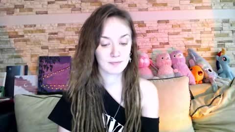 Dalia  online show from October 8, 2025, 8:12 am