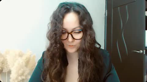 Dali online show from September 14, 2025, 5:28 am