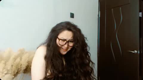 Dali online show from October 3, 2025, 5:04 am