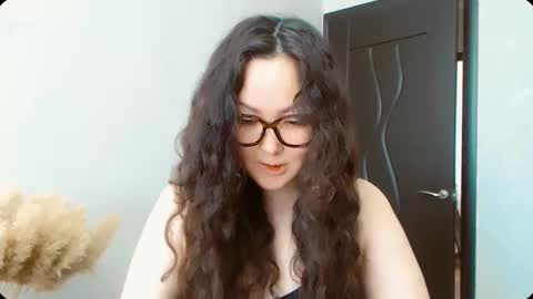 Dali online show from October 26, 2025, 5:02 am