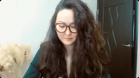 Dali online show from December 1, 2025, 5:34 am