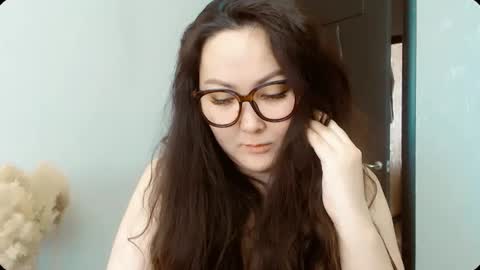 Snapshot of dalidayes chatting on February 3, 2026, 4:54 am Dali online show from February 3, 2026, 4:54 am