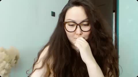 Snapshot of dalidayes chatting on February 3, 2026, 6:40 am Dali online show from February 3, 2026, 6:40 am