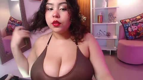 Dalila  online show from May 14, 2026, 6:47 pm