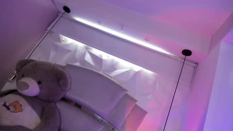 Snapshot of dalila_thoms chatting on January 3, 2025, 4:37 pm Dalila online show from January 3, 2025, 4:37 pm