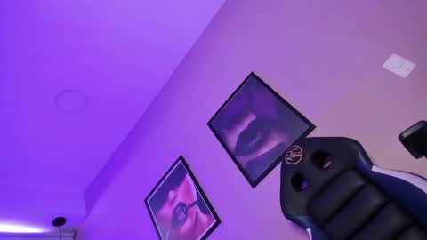 Snapshot of dalila_thoms chatting on January 14, 2025, 1:38 pm Dalila online show from January 14, 2025, 1:38 pm
