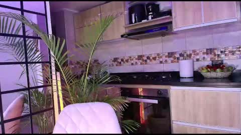 Snapshot of dalila_thoms chatting on October 3, 2025, 10:23 am Dalila online show from October 3, 2025, 10:23 am