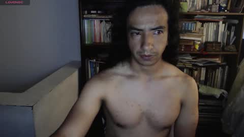 JamesDali online show from November 9, 2025, 11:08 am