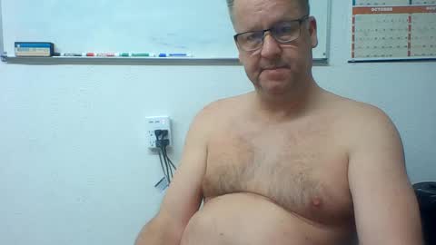 Snapshot of dallastxguy74 chatting on December 12, 2024, 4:48 am dallastxguy74 online show from December 12, 2024, 4:48 am