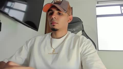 Snapshot of dalton111_ chatting on November 1, 2025, 7:05 pm Dalton online show from November 1, 2025, 7:05 pm