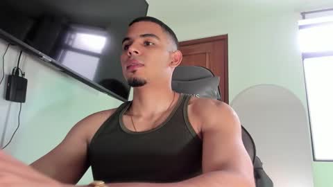 Snapshot of dalton111_ chatting on November 12, 2025, 12:16 pm Dalton online show from November 12, 2025, 12:16 pm