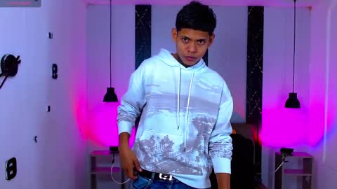 Snapshot of damar_felipe chatting on November 18, 2025, 5:01 am damar_felipe online show from November 18, 2025, 5:01 am
