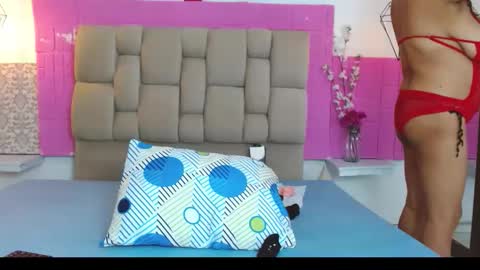 Snapshot of damaryleon chatting on December 19, 2025, 7:21 pm damaryleon online show from December 19, 2025, 7:21 pm