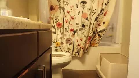 dame_por_atras online show from May 21, 2026, 2:51 am