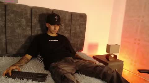 damian_acosta_ online show from July 8, 2026, 5:01 am