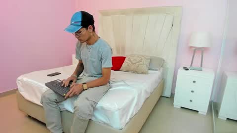 Damian Garcia online show from May 14, 2026, 3:24 am