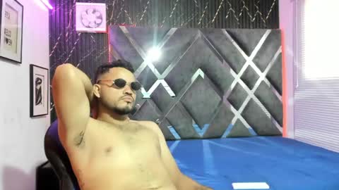 DAMIAN LUX online show from June 2, 2026, 12:29 pm