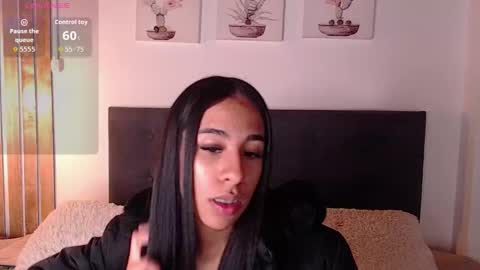 Snapshot of damian_n_lissa chatting on January 16, 2026, 12:25 am damian_n_lissa online show from January 16, 2026, 12:25 am