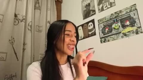 Snapshot of damian_n_lissa chatting on February 13, 2026, 1:12 am damian_n_lissa online show from February 13, 2026, 1:12 am