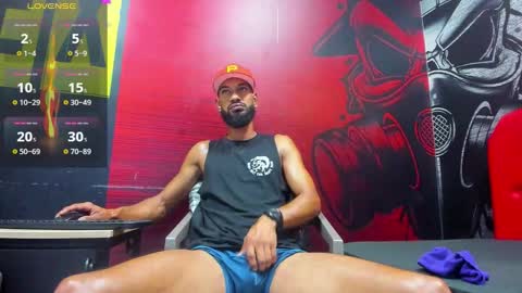 Snapshot of damian_shakur chatting on September 11, 2025, 11:10 am damian_shakur online show from September 11, 2025, 11:10 am