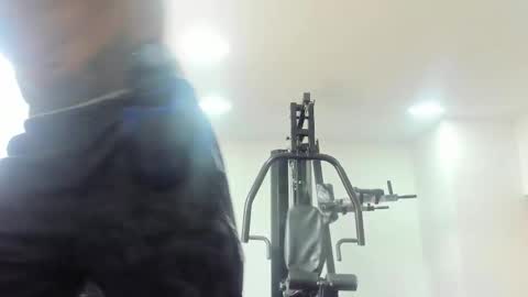 Snapshot of damian_shakur chatting on December 20, 2025, 12:23 pm damian_shakur online show from December 20, 2025, 12:23 pm