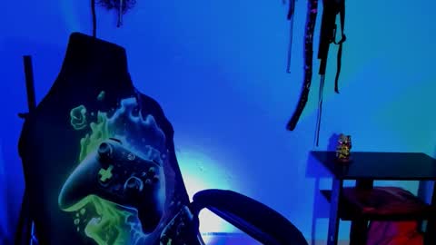 Snapshot of damian_torner chatting on November 3, 2025, 6:58 am Damian torner online show from November 3, 2025, 6:58 am