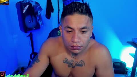 Snapshot of damian_torner chatting on December 5, 2025, 8:23 am Damian torner online show from December 5, 2025, 8:23 am