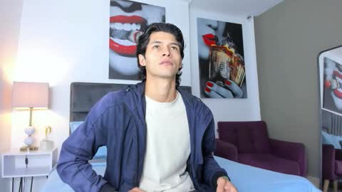 Snapshot of damian_vadim chatting on February 4, 2026, 11:16 am Damian Vadim online show from February 4, 2026, 11:16 am