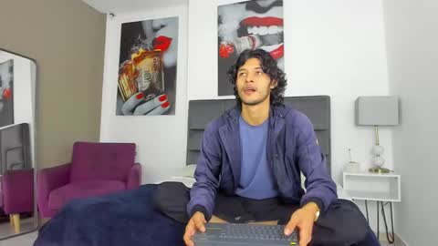 Snapshot of damian_vadim chatting on March 4, 2026, 1:17 pm Damian Vadim online show from March 4, 2026, 1:17 pm