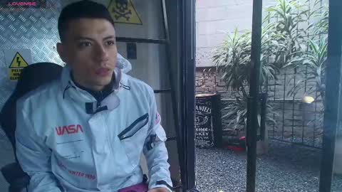 Damian Phill online show from December 26, 2024, 7:38 pm