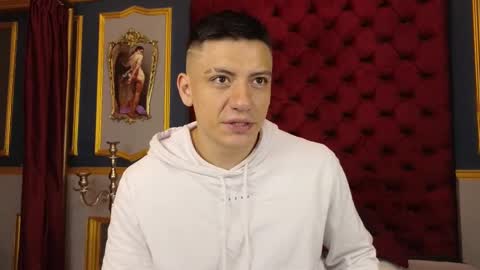 Damian Phill online show from March 8, 2025, 7:20 pm