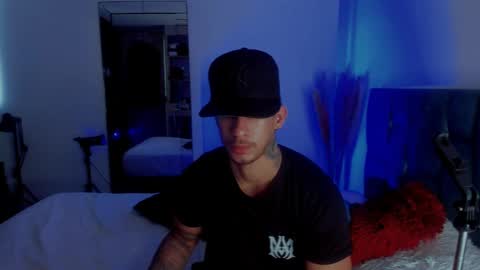 Snapshot of dammianmilleroficial chatting on September 21, 2025, 1:24 pm INSTAGRAM DAMMIANMILLEROFICIAL online show from September 21, 2025, 1:24 pm