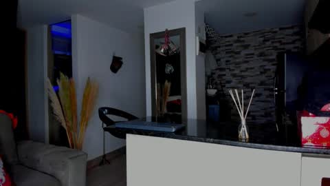 INSTAGRAM  DAMMIANMILLEROFICIAL online show from December 15, 2025, 11:47 am