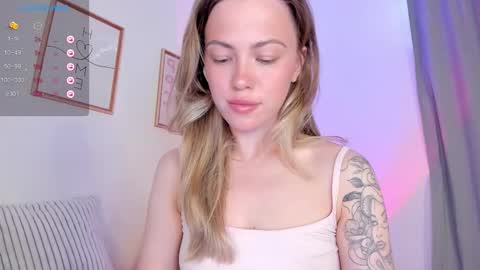 Snapshot of damn_cutie chatting on March 24, 2026, 1:49 pm Tiana online show from March 24, 2026, 1:49 pm