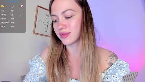 Snapshot of damn_cutie chatting on May 24, 2026, 8:03 pm Tiana online show from May 24, 2026, 8:03 pm