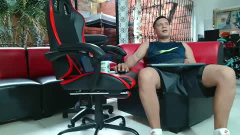 Snapshot of damyan_2003 chatting on March 4, 2025, 9:43 pm damyan_2003 online show from March 4, 2025, 9:43 pm