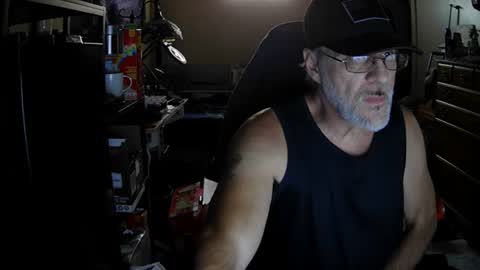 dan137111 online show from August 1, 2026, 5:01 pm
