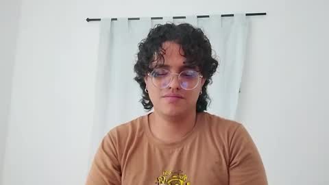 Diane Blosson online show from February 7, 2026, 1:42 am