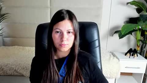 Snapshot of dana_dom chatting on October 27, 2025, 2:59 am Dana Dom online show from October 27, 2025, 2:59 am