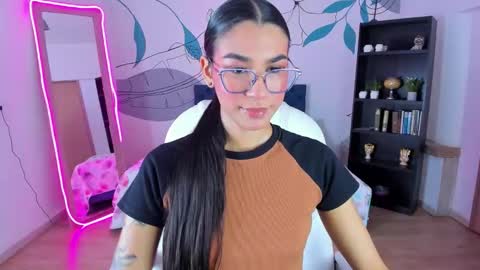 dana_paula online show from January 12, 2026, 11:48 am