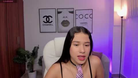 Snapshot of danaa_rouse chatting on September 26, 2025, 7:40 pm danaa_rouse online show from September 26, 2025, 7:40 pm