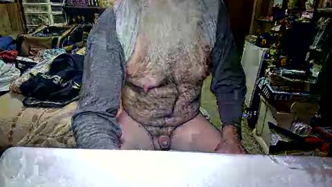 Snapshot of danagm chatting on February 19, 2026, 2:13 pm Dana online show from February 19, 2026, 2:13 pm