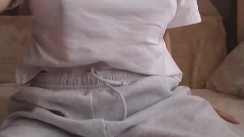 Daniella online show from October 19, 2025, 7:20 am