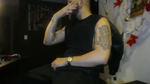 Snapshot of danbury44 chatting on January 6, 2026, 3:10 am danbury online show from January 6, 2026, 3:10 am