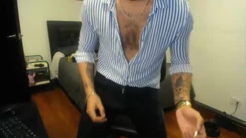 Snapshot of danbury44 chatting on February 12, 2026, 4:51 am danbury online show from February 12, 2026, 4:51 am