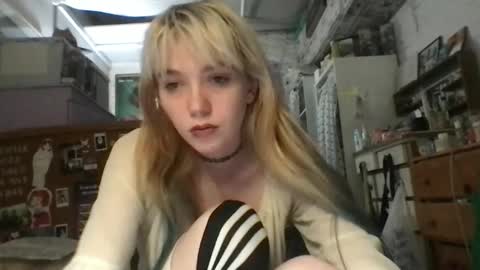 Snapshot of danceissexisbeauty2 chatting on November 21, 2025, 2:43 am Your submissive patient online show from November 21, 2025, 2:43 am