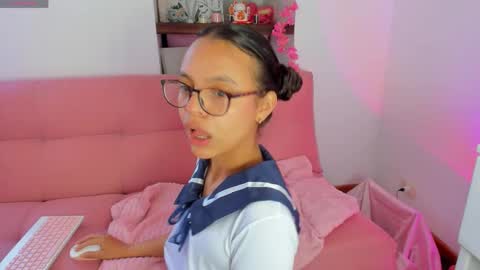 Snapshot of danessacronin chatting on February 18, 2026, 10:39 pm Danesa online show from February 18, 2026, 10:39 pm