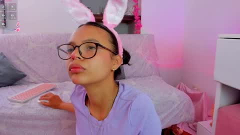 Snapshot of danessacronin chatting on April 1, 2026, 9:12 pm Danesa online show from April 1, 2026, 9:12 pm